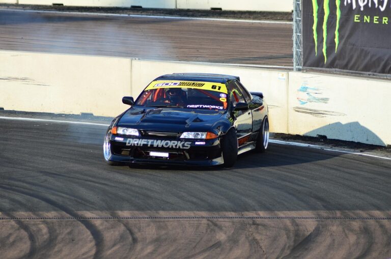 Drifting Competitions: History, Rules & Skills